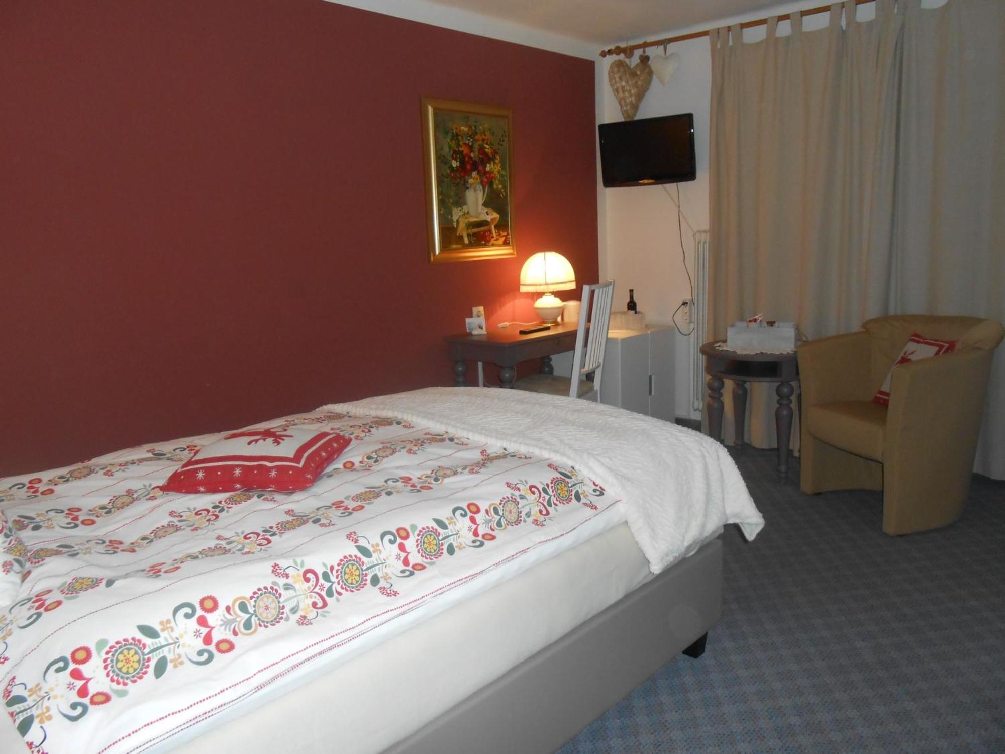 Gaestehaus Edelweiss Telfs Room photo